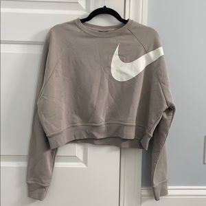 Nike crop sweatshirt